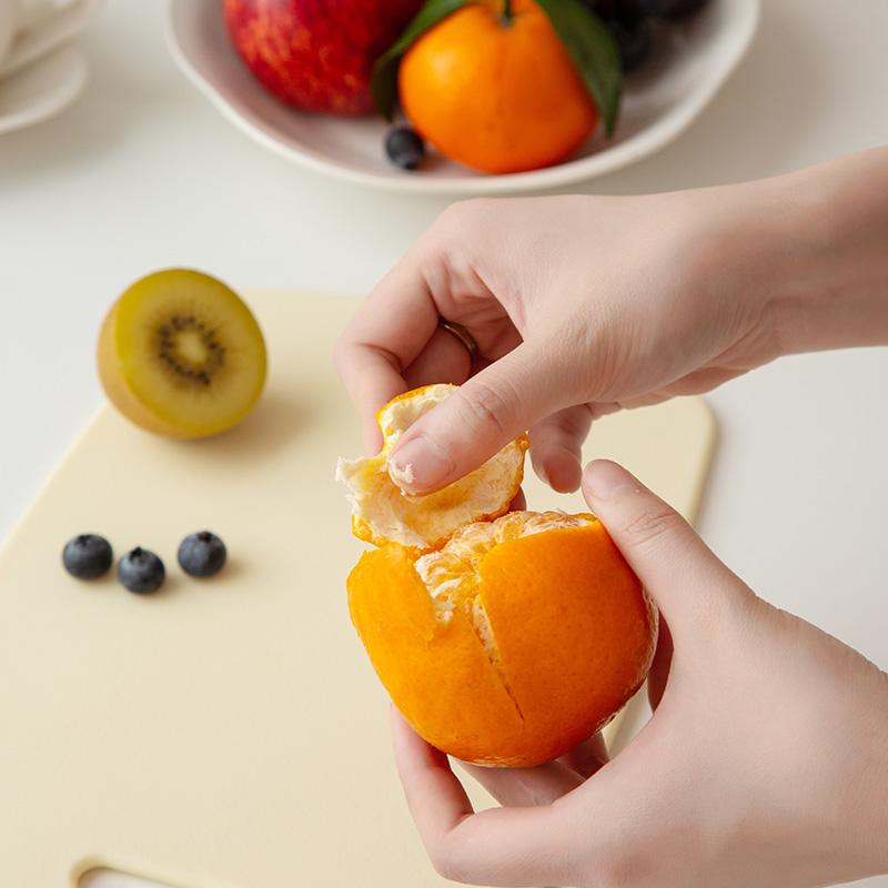 Cuchillo de fruta 3 en 1