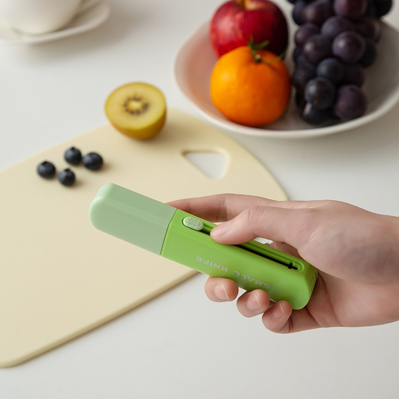 Cuchillo de fruta 3 en 1